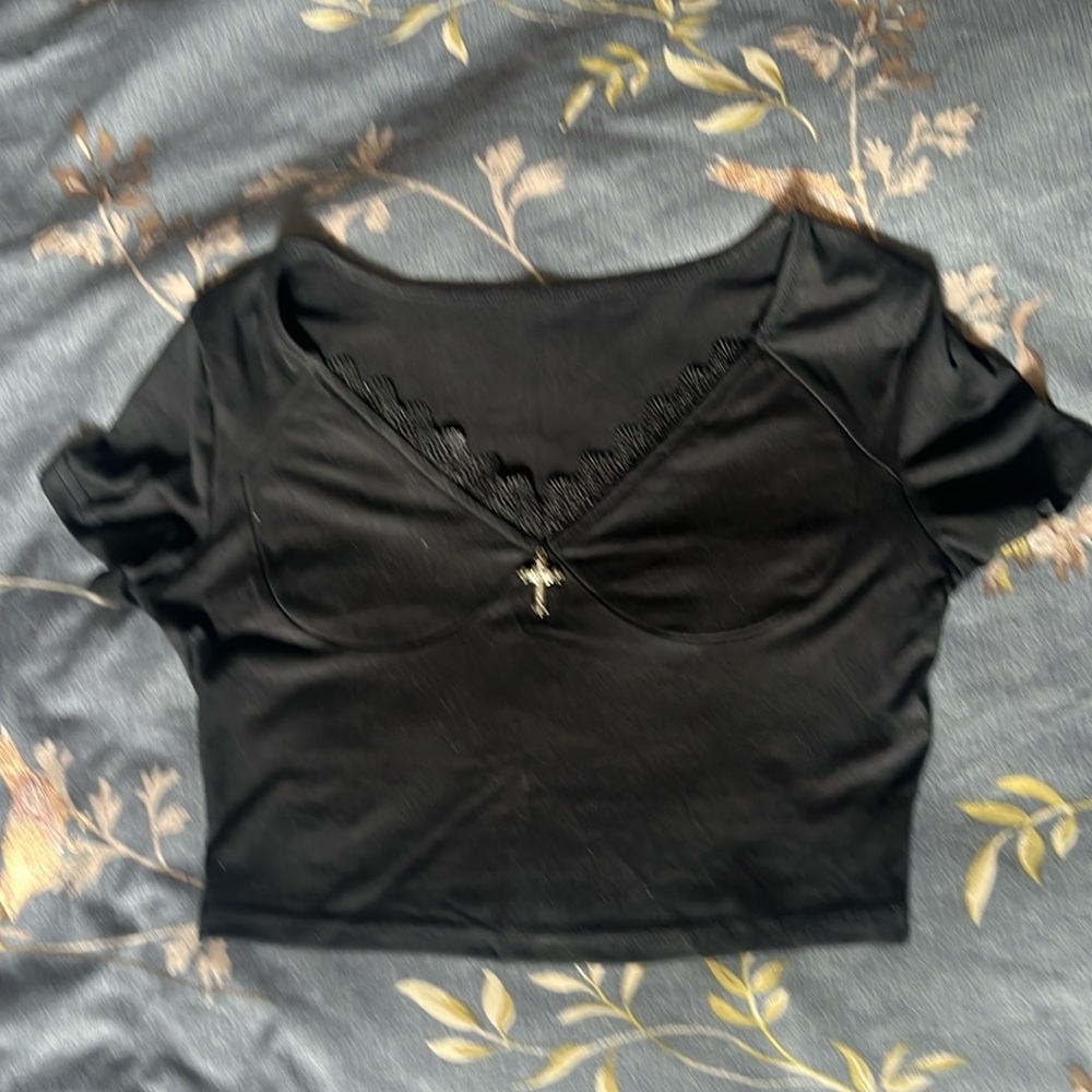 Cross Lace crop top